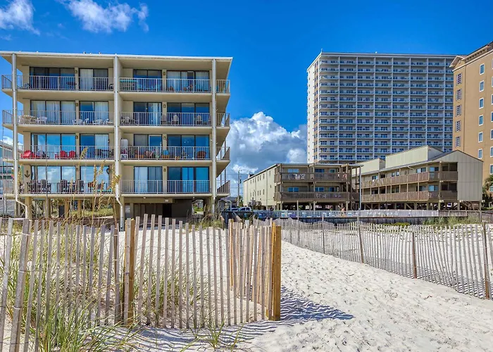 Holiday home Upgraded Beachfront With A Pool Access & Washer Dryer Gulf Shores