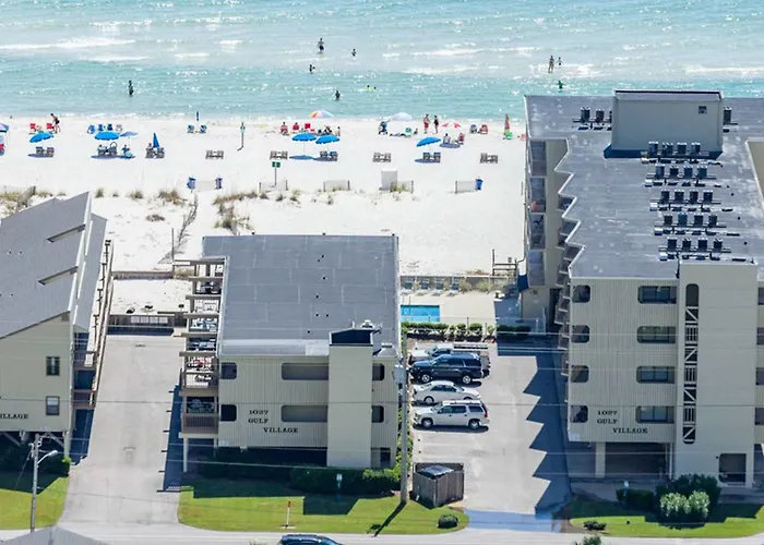 Upgraded Beachfront With A Pool Access & Washer Dryer